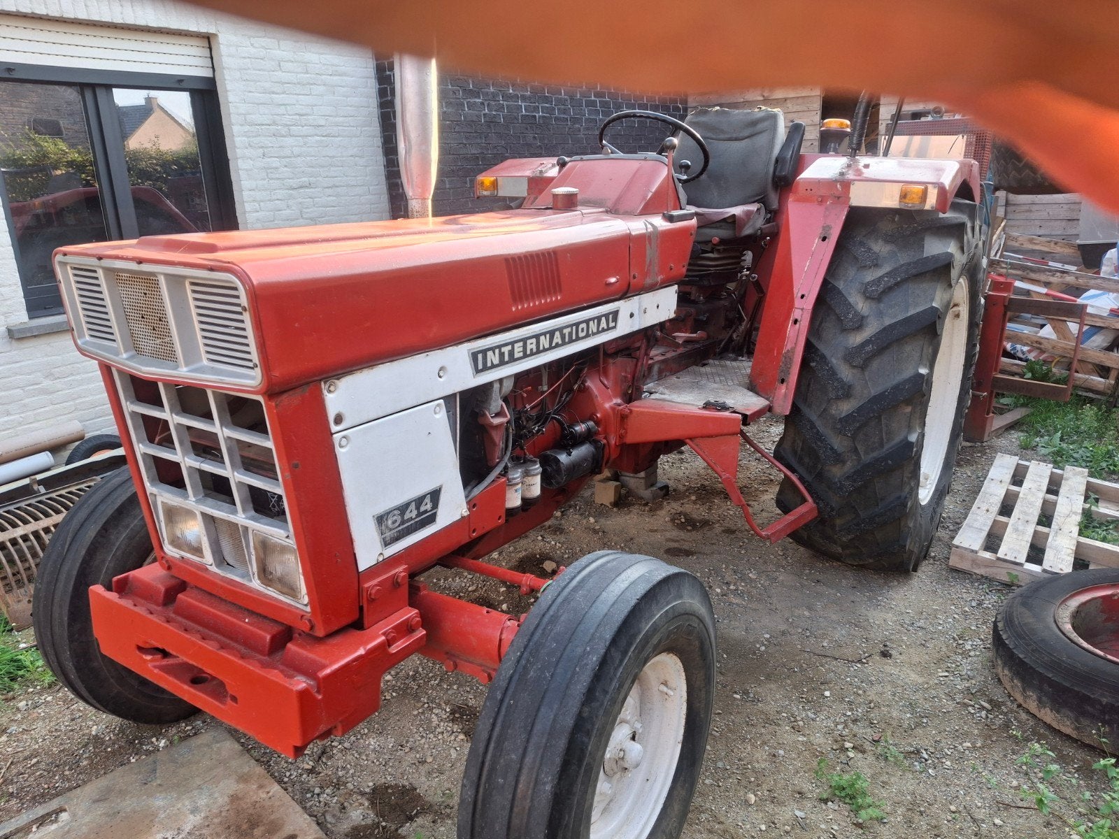 international 644, Articles professionnels, Autres marques, Enlèvement, Utilisé, 80 à 120 ch