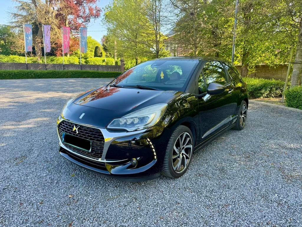 DS 3 1.2 PureTech 131pk LED Navi Apple-Carplay Camera, Autos, DS, Cuir, Achat, Euro 6, Boîte manuelle
