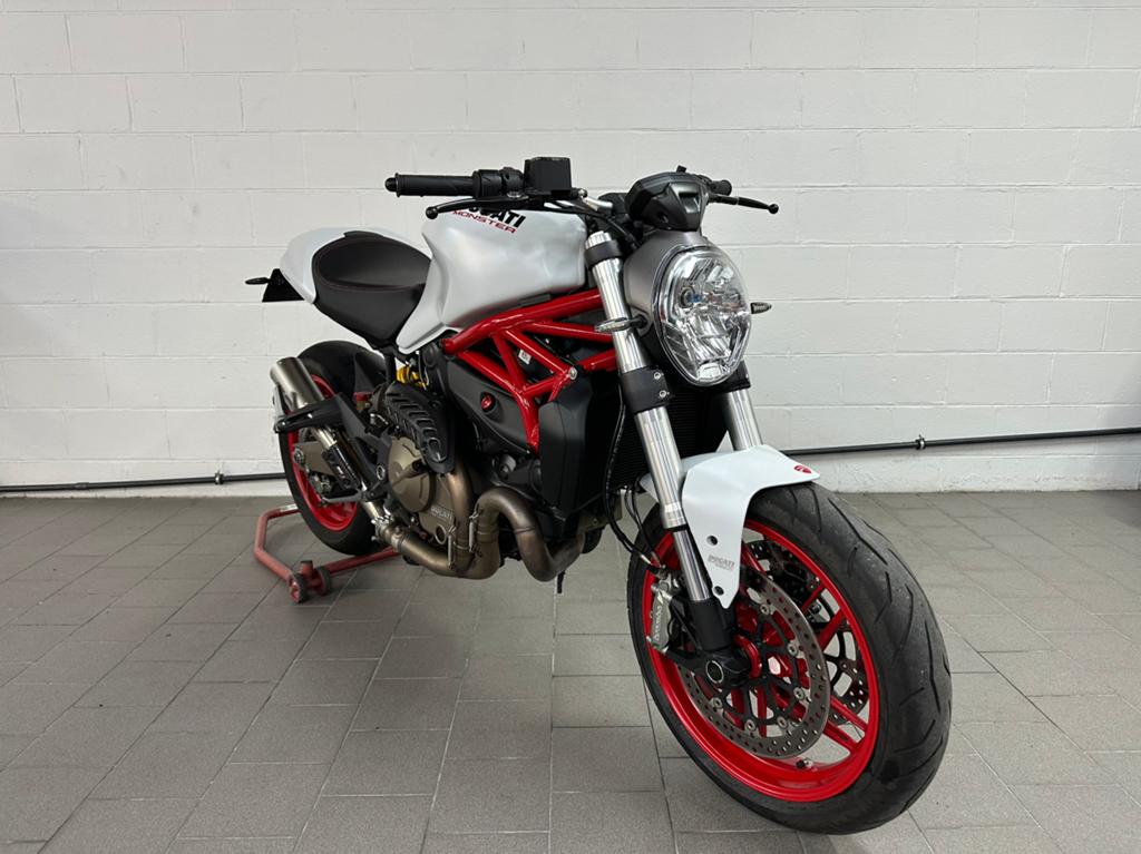 DUCATI MONSTER 821 ***DUCATI SAMBREVILLE***, Motoren, Motoren | Ducati, 2 cilinders, Nieuw, Bedrijf, Naked bike