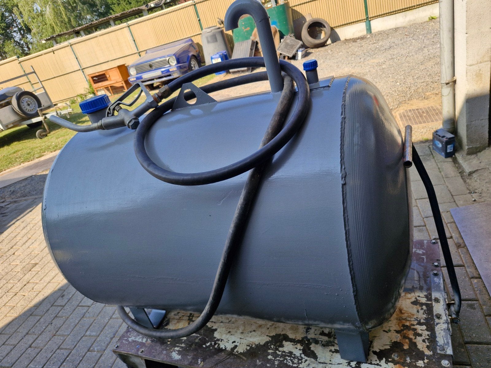 Tank 600L, Ophalen