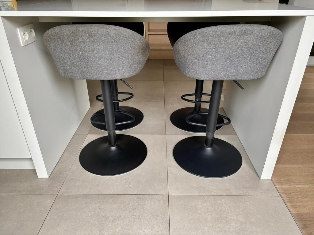 Tabourets en tissu gris, ensemble de 4, Maison & Meubles, Tabourets de bar, Utilisé, 60 à 90 cm, 4 tabourets, Réglable en hauteur
