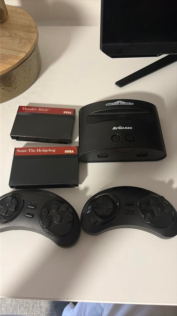 Console sega mega drive, Games en Spelcomputers, Spelcomputers | Sega, Ophalen, Zo goed als nieuw, Mega Drive