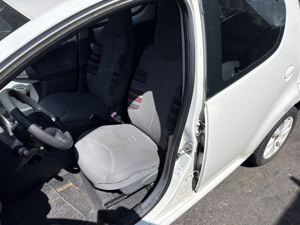 SIEGE AVANT GAUCHE ( CONDUCTEUR ) Citroën C1, Citroën, Kontakt-citroen@citroen.com, Utilisé, Citroën Deutschland GmbH