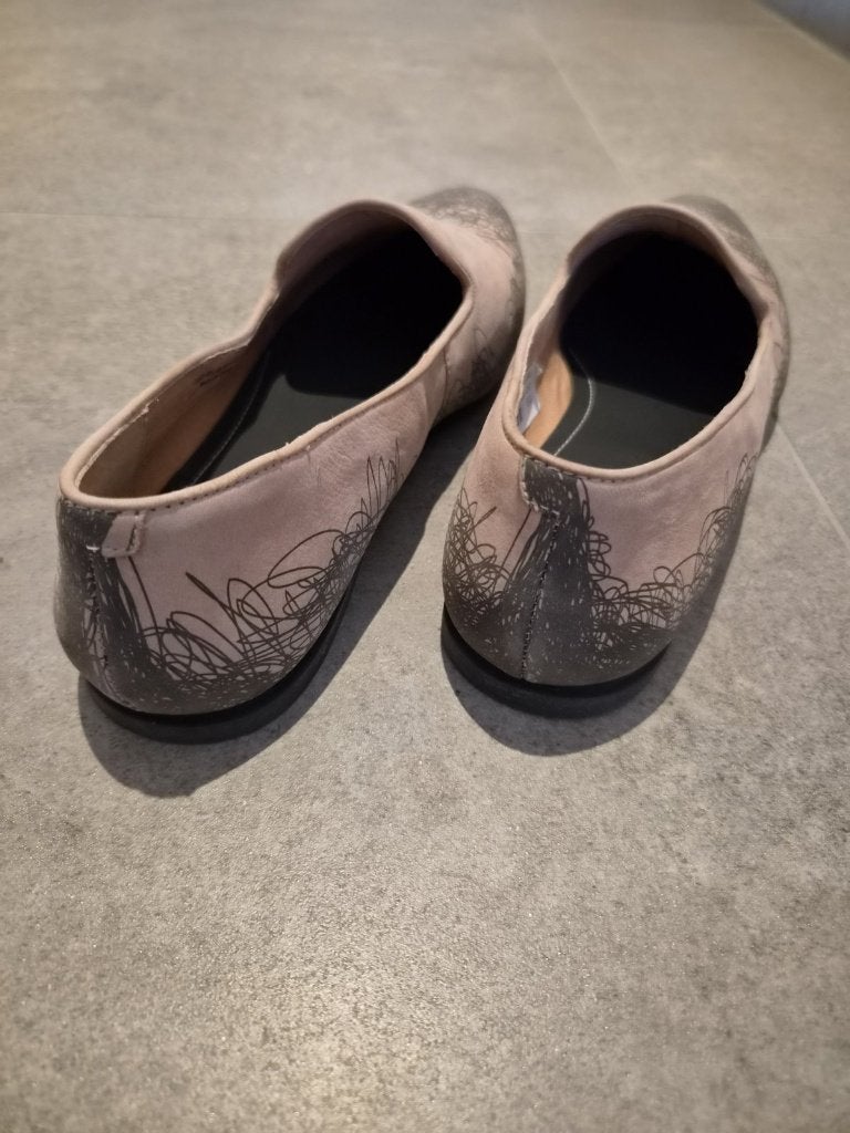 Camper Twins loafers roze met tekening, maat 40, Vêtements | Femmes, Neuf, Enlèvement ou Envoi, Rose, Camper