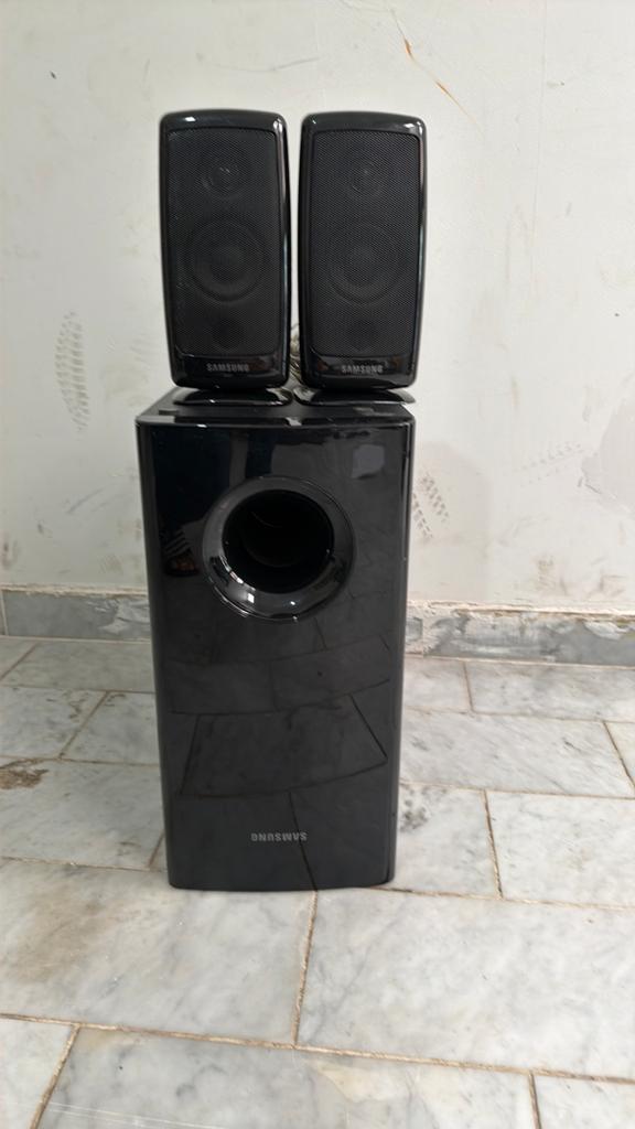 Samsung speaker, Audio, Tv en Foto, Home Cinema-sets, Ophalen, Zo goed als nieuw