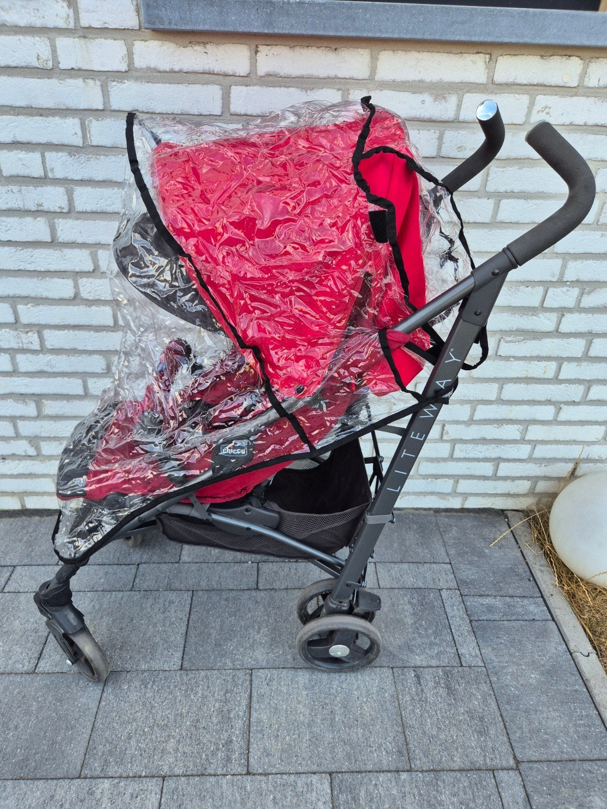 Buggy Chicco avec housse de pluie amovible, Enlèvement, Utilisé, Autres marques, Ombrelle