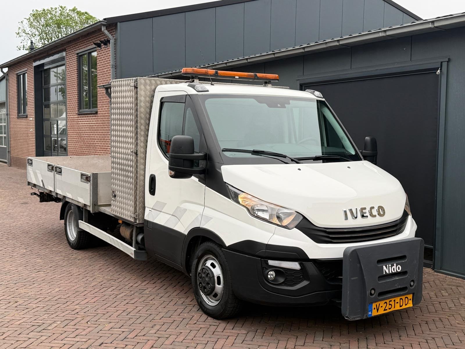 Iveco Daily 40C18 3.0 Hi Matic Openlaadbak 3.7m Amco Veba Kr, Auto's, Automaat, Dealer onderhouden, Gebruikt, Euro 6