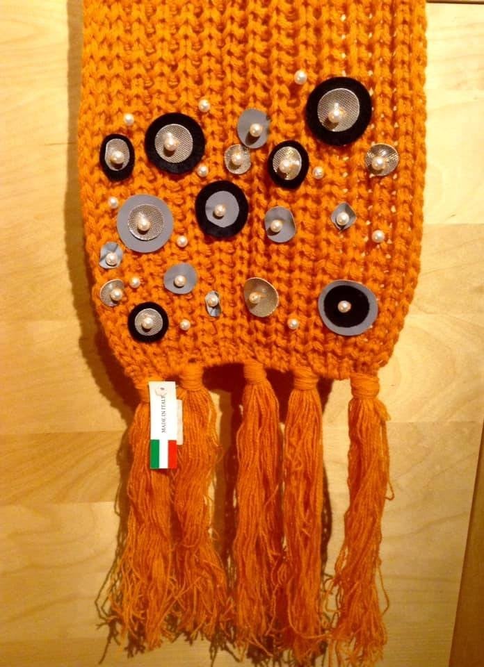 Alexandr'o mosterdkleurige gebreide sjaal-Nieuw/Oranje sjaal, Alexandr'o, Ophalen of Verzenden, Nieuw, Sjaal