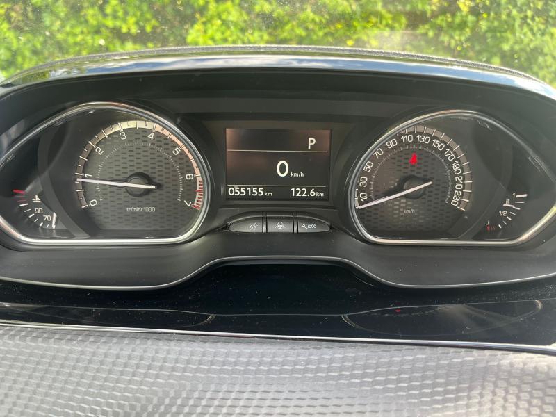 Peugeot 2008 GT Line, Auto's, Peugeot, 1199 cc, 110 g/km, Wit, Bedrijf