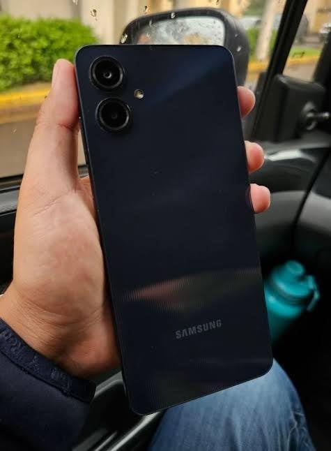 Samsung Galaxy A06, Télécoms, Téléphonie mobile | Samsung, Comme neuf, Galaxy A, 128 GB, Sans abonnement, Sans simlock, Écran tactile