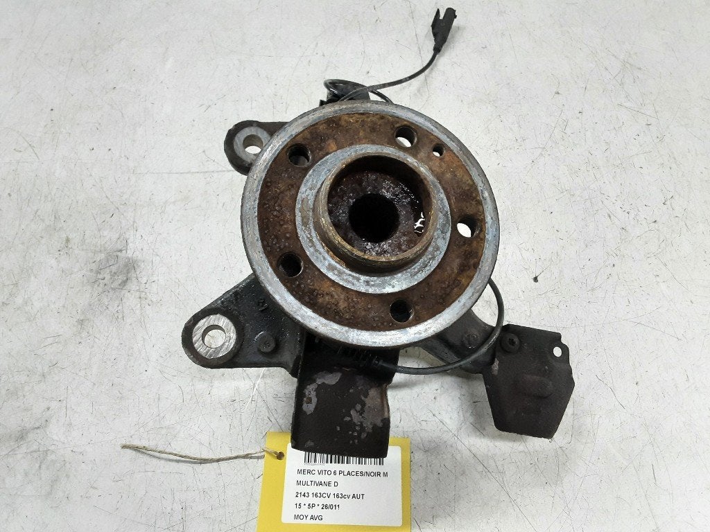MOYEU DE ROUE AVANT GAUCHE V (447.8) (A4473320501), Mercedes-Benz, Utilisé, Dialog.mb@mercedes-benz.com, Mercedes-Benz AG