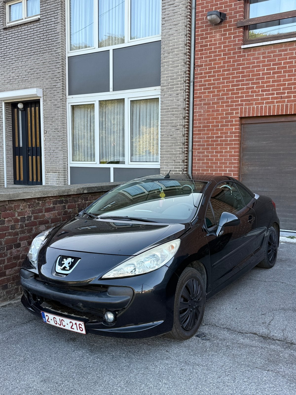 Peugeot 207cc accidentée Échange possible, Autos, Achat, Cabriolet, Particulier, Euro 4