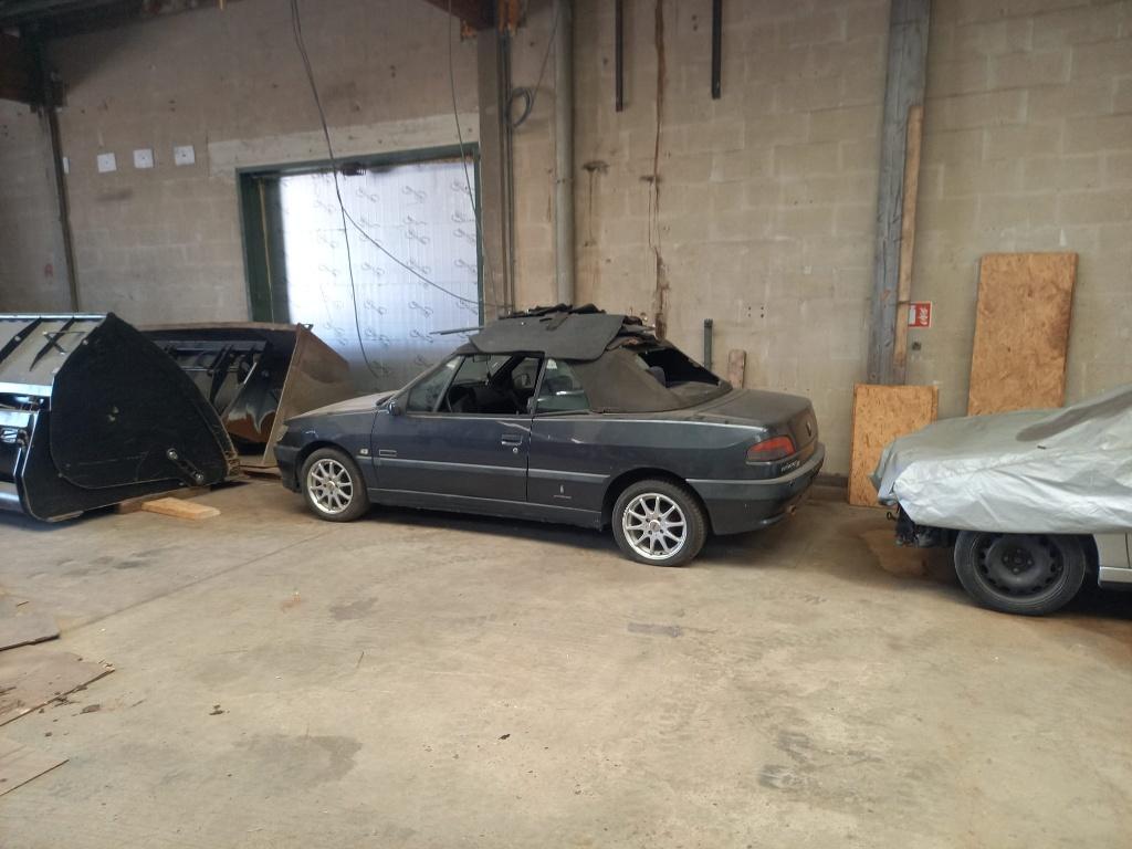 peugeot 306 cabrio, Auto's, Peugeot, Voorwielaandrijving, 4 zetels, Stof, 4 cilinders