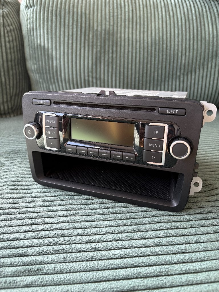 Autoradio VW RCD210 MP3 (2012), Autos : Divers, Autoradios, Enlèvement ou Envoi, Comme neuf
