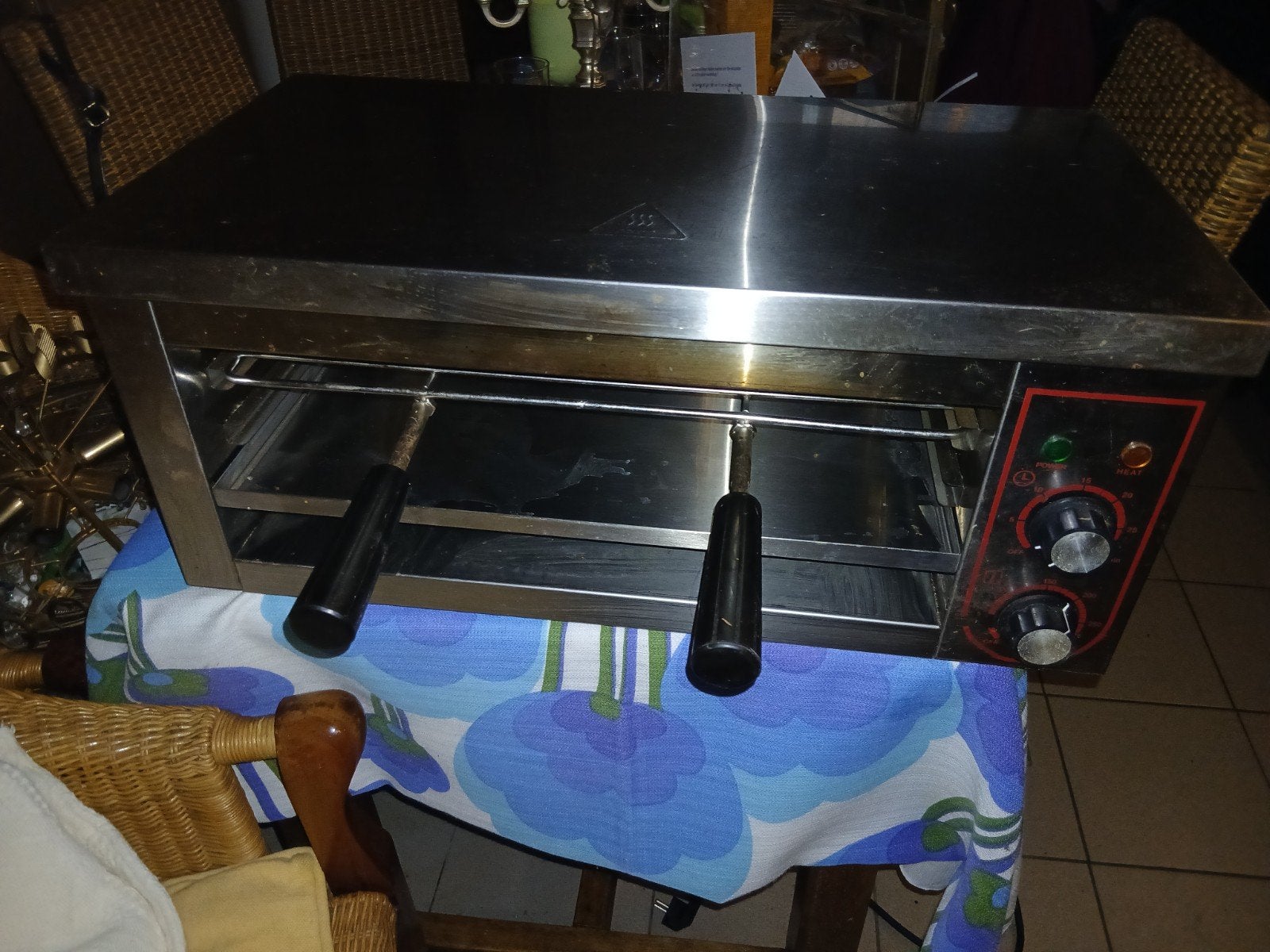 Proffesionele grill salamander 2500w,zo goed als nieuw (3800, Ophalen