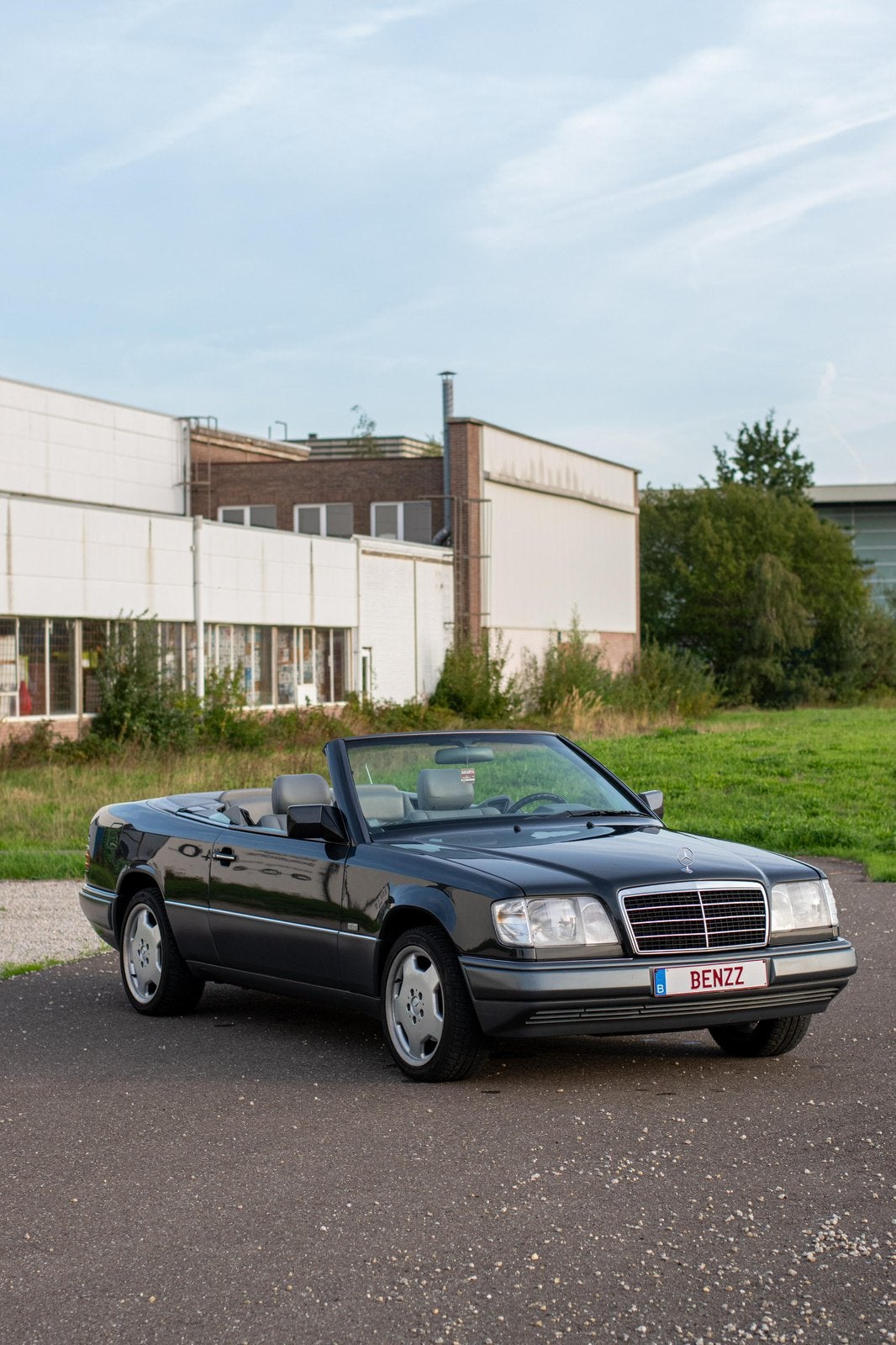 Mercedes W124/A124 Cabriolet E200, Autos, Achat, Entreprise, Cabriolet, Automatique