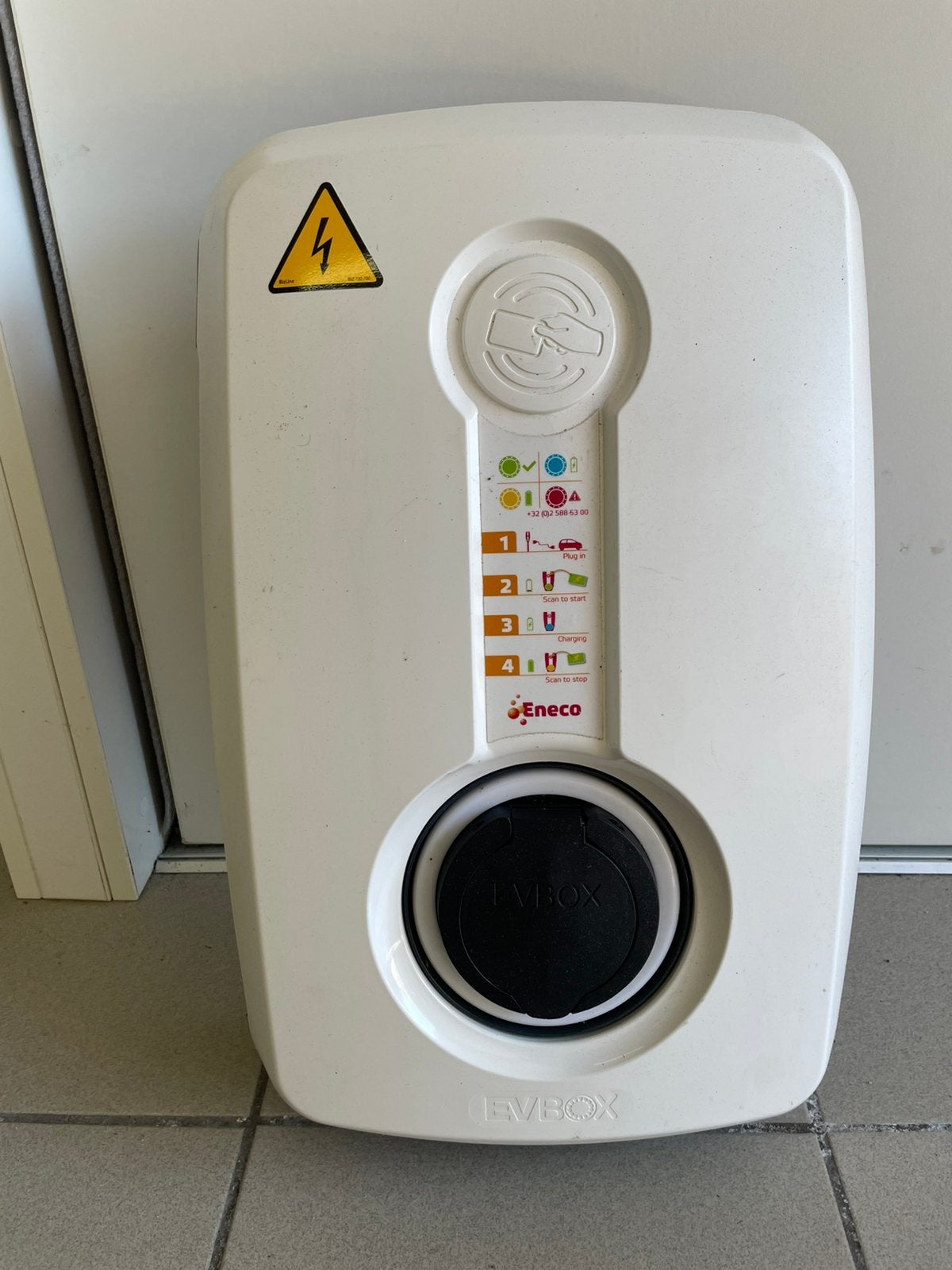 Laadpaal eneco EVBox HomeLine RFID - 22kW (1fase of 3 fase), Auto diversen, Laadpalen, Ophalen, Zo goed als nieuw, Laadpaal