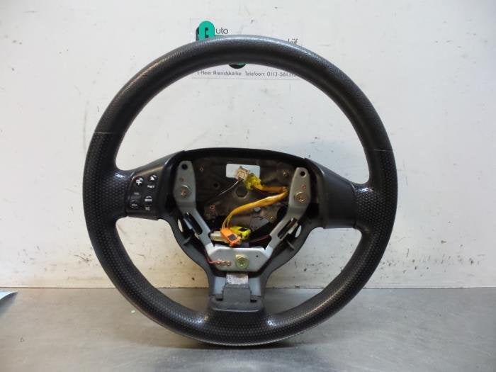 Volant d'un Mazda 2 (2 03-), -, Mazda, Utilisé, -