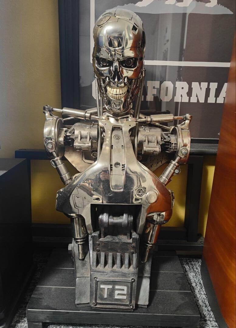 Terminator 2 OGRM T-800 bust gezocht, Enlèvement, Comme neuf