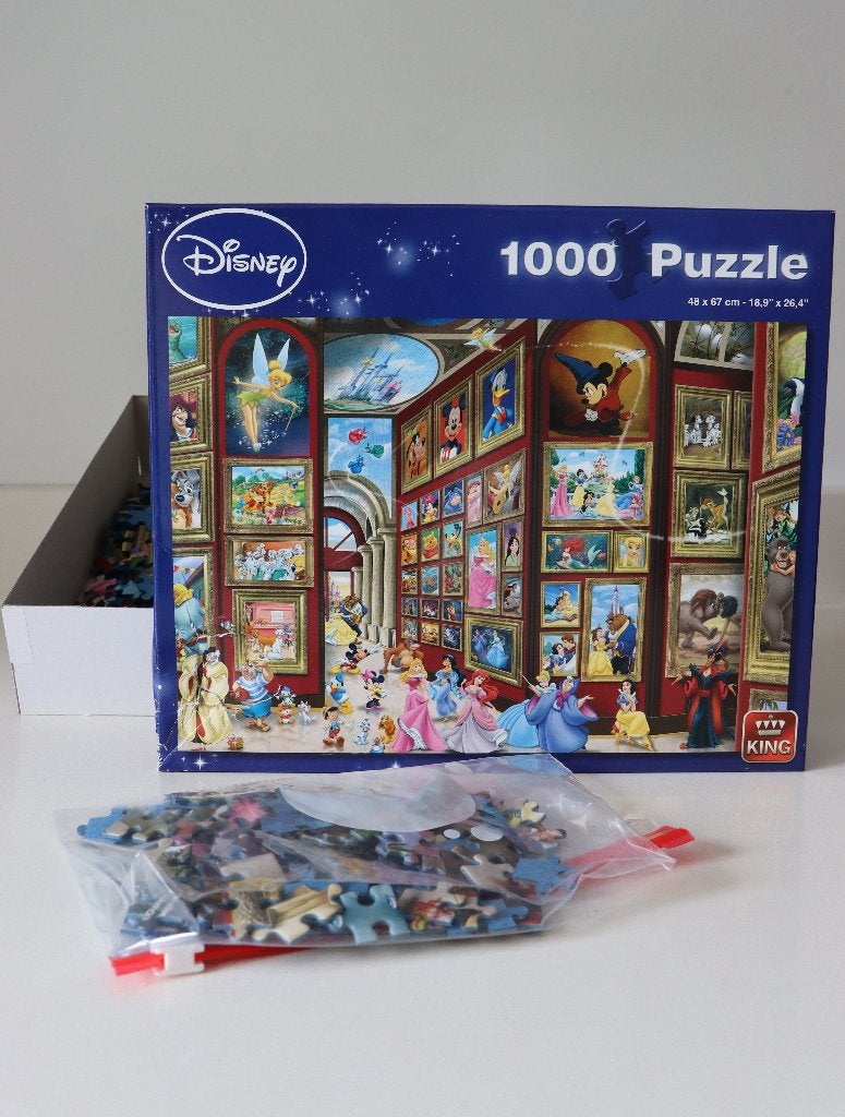 Disney Art Gallery puzzel van 1000 stukjes, Ophalen of Verzenden, 500 t/m 1500 stukjes, Zo goed als nieuw, Legpuzzel