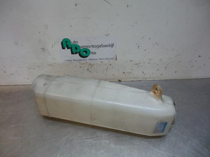 Expansievat van een Daihatsu Young RV, Gebruikt, Daihatsu, -, -