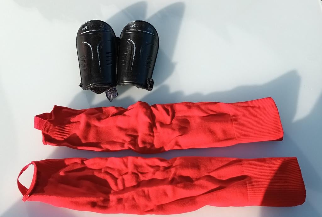 Scheenbeschermers, Sport en Fitness, Voetbal, Ophalen