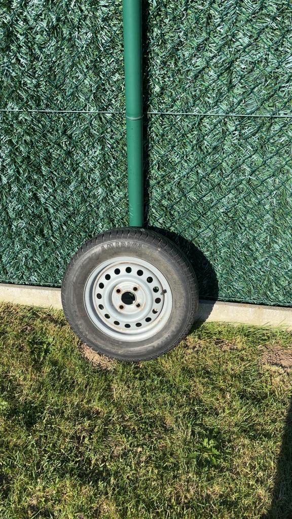 Aanhangwagen wiel, Auto diversen, Aanhangwagen-onderdelen, Ophalen, Gebruikt