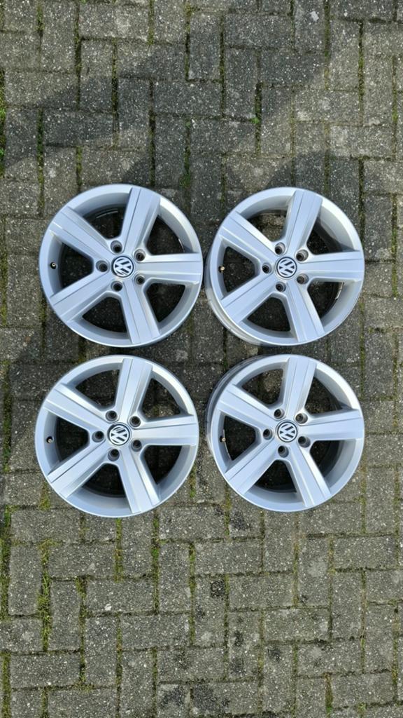 4 Jantes VW Originales R16, Autos : Pièces & Accessoires, Enlèvement, Jante(s)