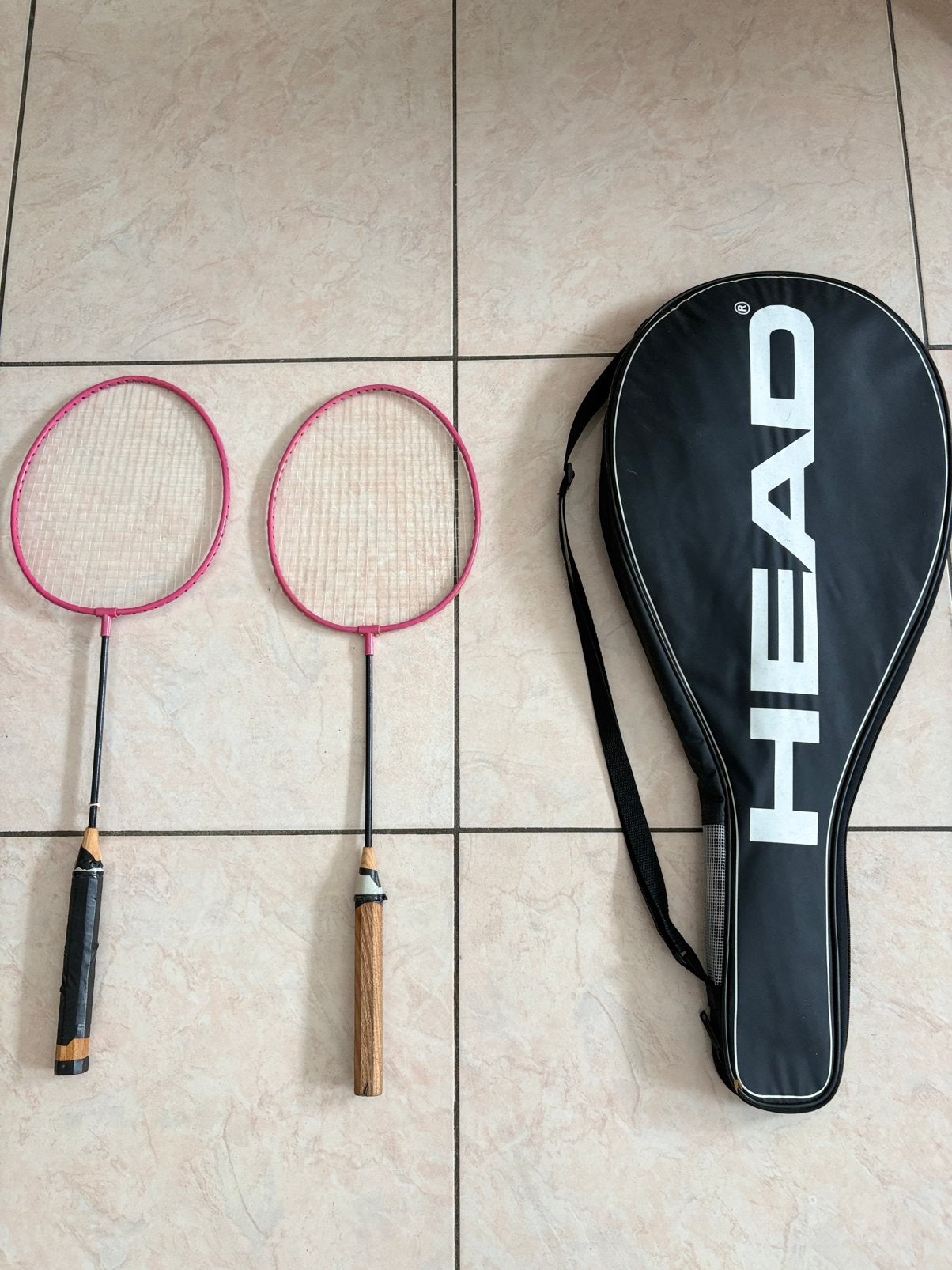 Lot de 2 raquettes de badminton avec housse HEAD, Sports & Fitness, Enlèvement, Utilisé, Raquette(s)