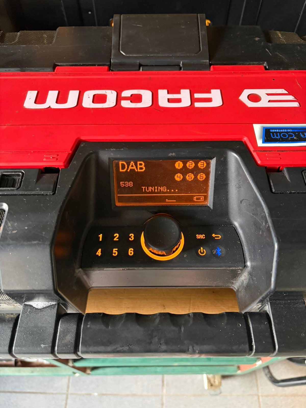 Facom/dewalt radio dab toughsystem, Doe-het-zelf en Bouw, Ophalen of Verzenden, Zo goed als nieuw