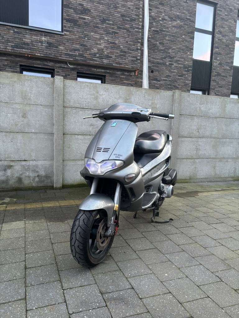Gilera runner 125cc 4-takt VXR, Motoren, Ophalen, 1 cilinder, 11 kW of minder
