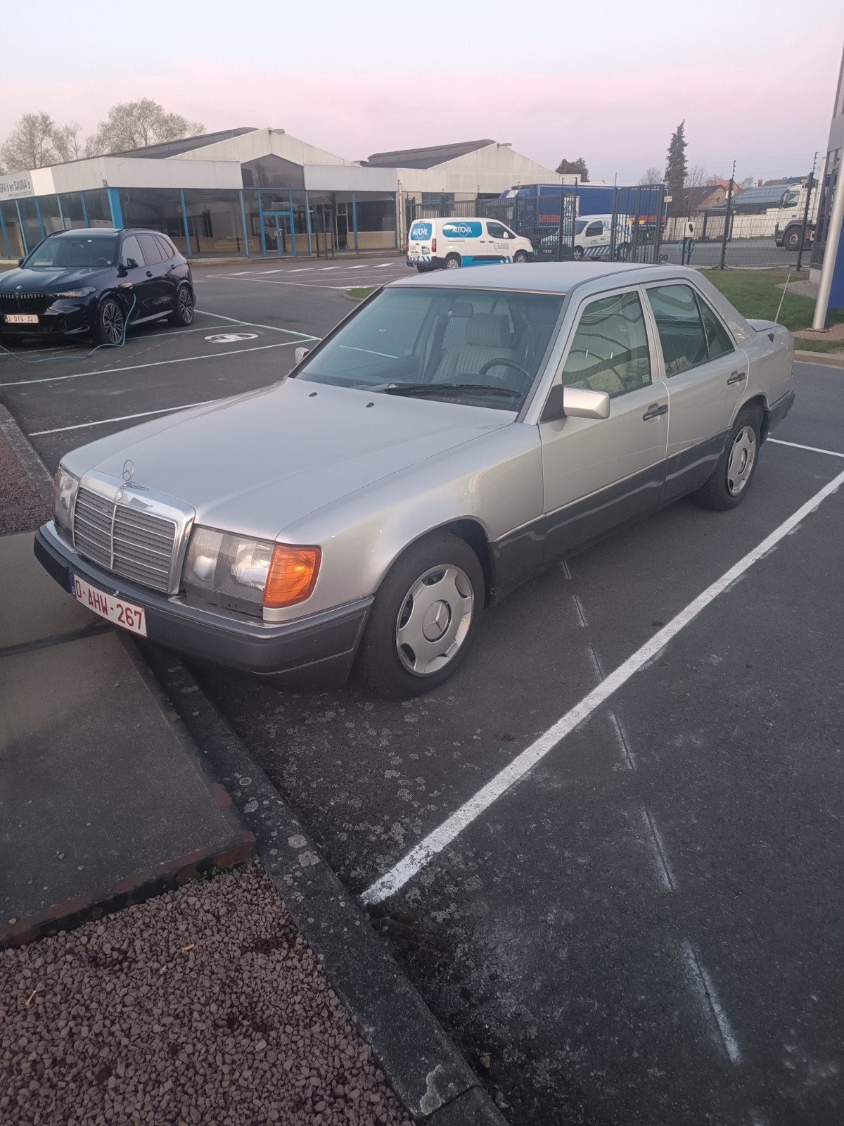 Mercedes 124 (E class) 220 benzine 1993jaar, Particulier, E-Klasse, Te koop, Benzine