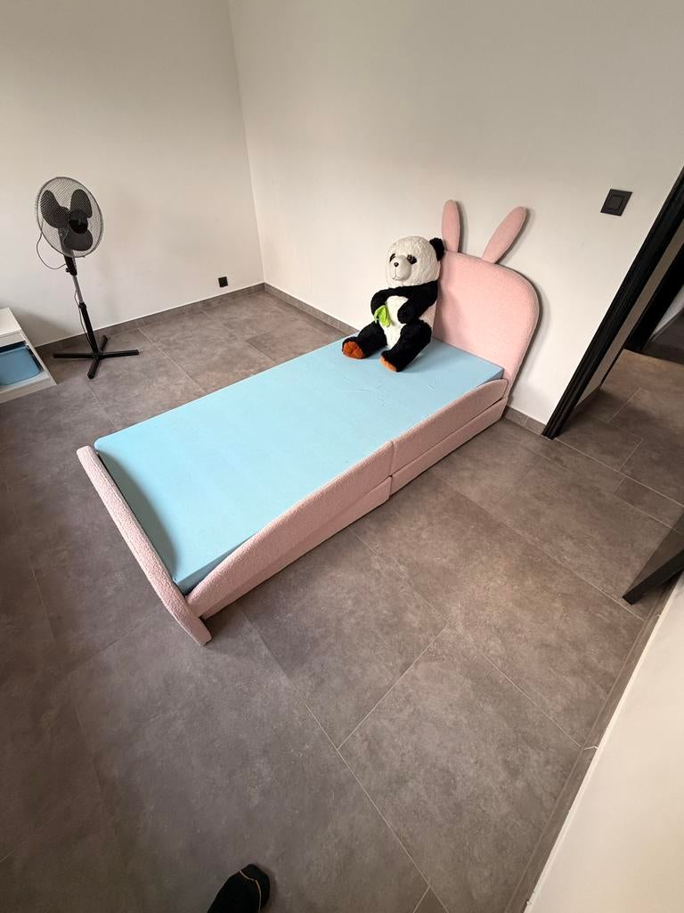 Kinderbedje  thema konijn, 180 cm ou plus, 85 à 100 cm, Comme neuf, Enlèvement
