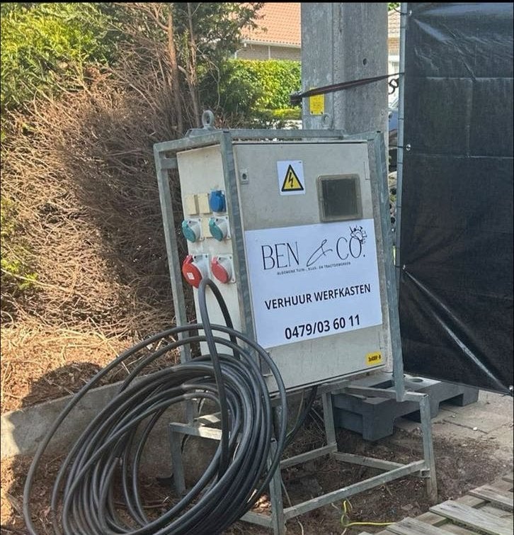 Werfkast te huur, Doe-het-zelf en Bouw, Elektriciteit en Kabels, Ophalen of Verzenden, Zo goed als nieuw