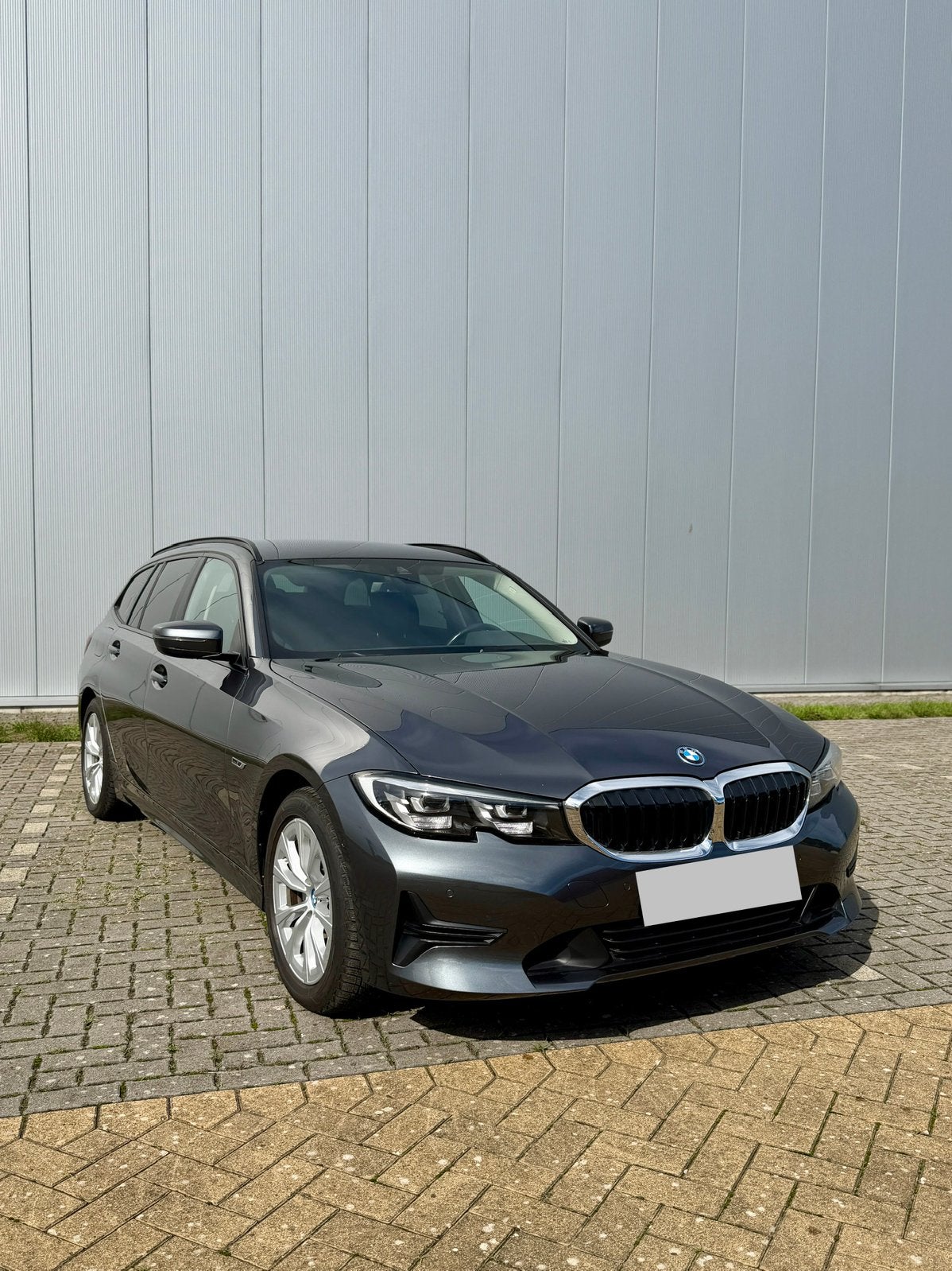 BMW 320e Touring, Argent ou Gris, Achat, Euro 6, Entreprise