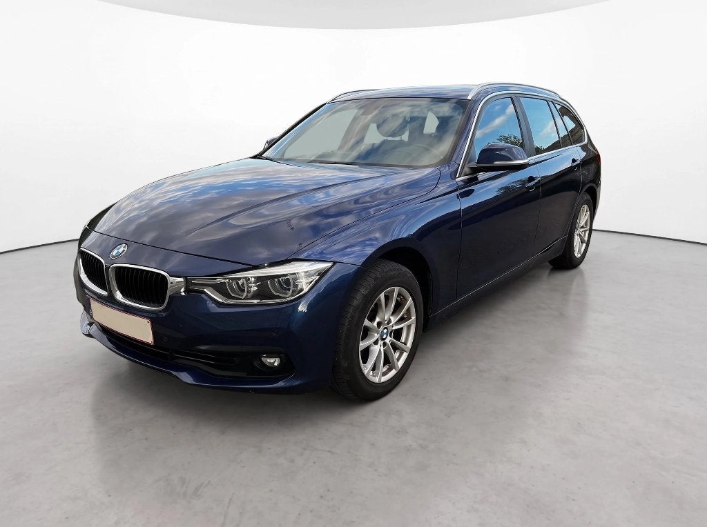 BMW 318iA, Auto's, BMW, Dealer onderhouden, Achterwielaandrijving, Blauw, Leder