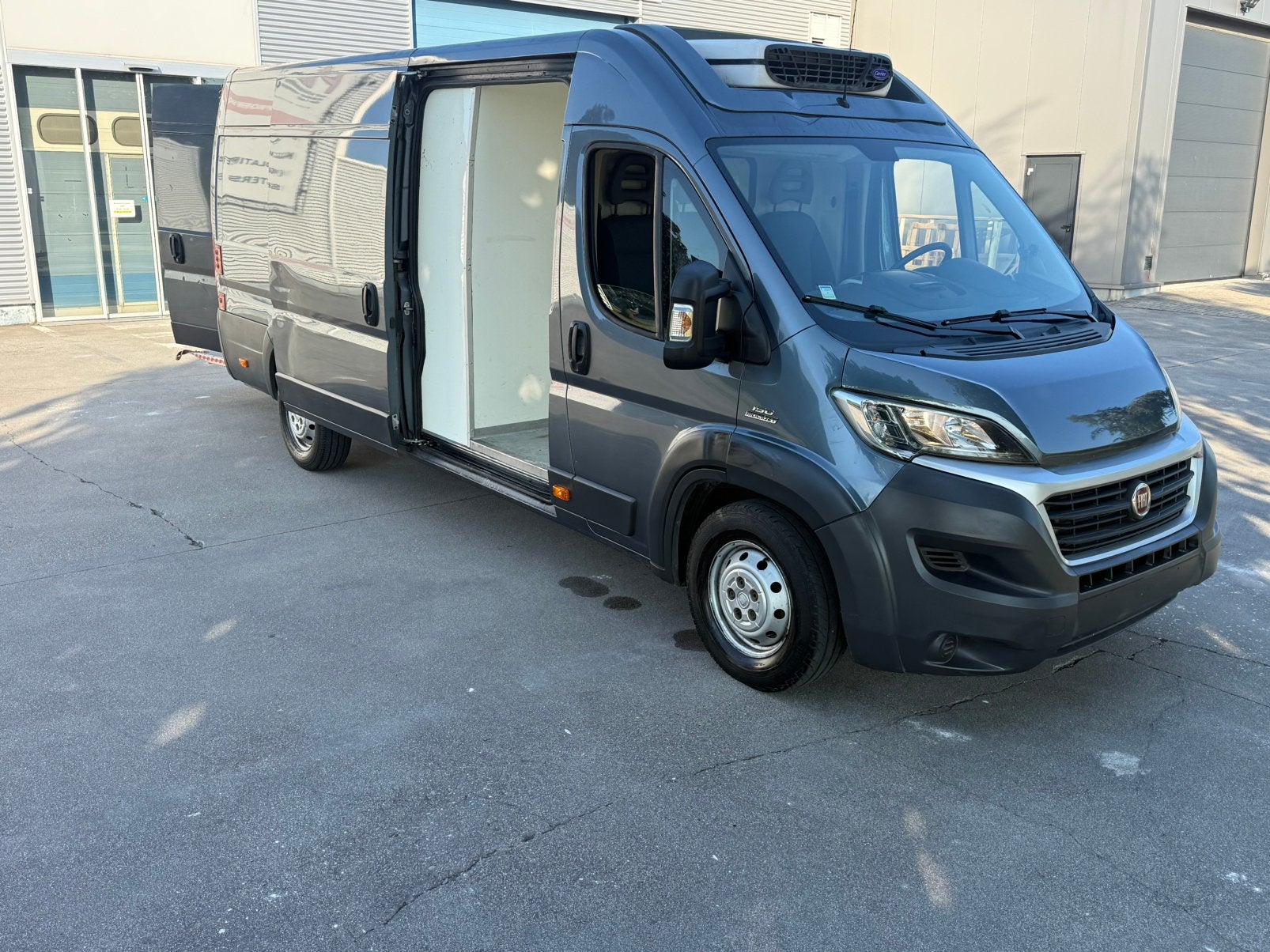 FIAT DUCATO /AUTOMAAT/KOELWAGEN/45000KM/, Auto's, Bestelwagens en Lichte vracht, Stof, 4 cilinders, 2300 cc, Diesel