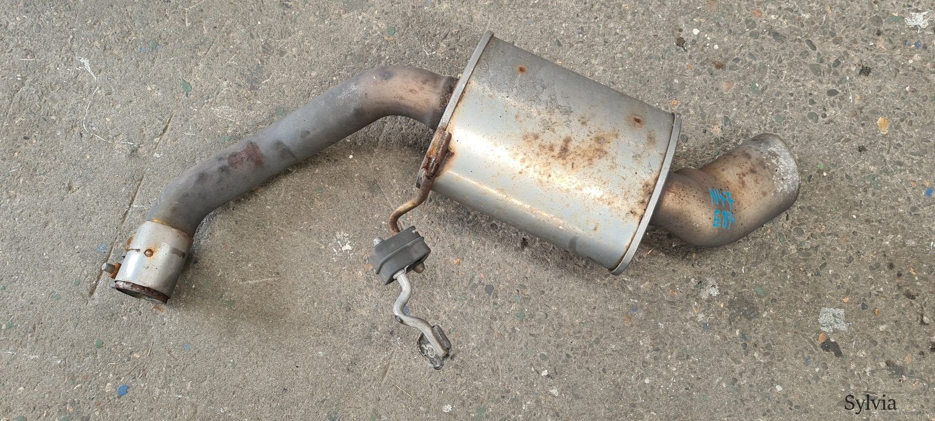 Achterste uitlaat einddemper BMW 1 serie E81 E87 N47 7791927, Auto-onderdelen, Gebruikt, -, -, Ophalen of Verzenden