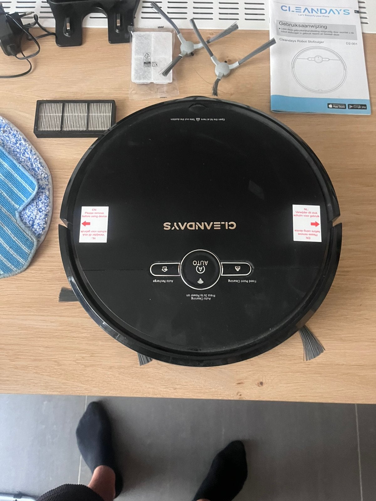 CleanDays Robotstofzuiger met dweilfunctie, Ophalen, Zo goed als nieuw, Dweilfunctie, Robotstofzuiger