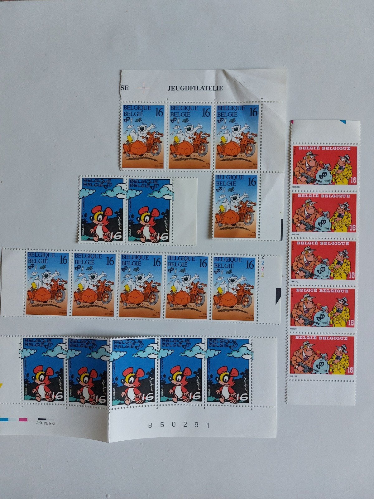 Timbres belges : Thème BD, Enlèvement ou Envoi