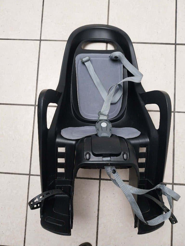 polisport CFS fietsstoel achterop goede staat, Fietsen en Brommers, Ophalen, Zo goed als nieuw, 9 t/m 18 kg, Achterzitje