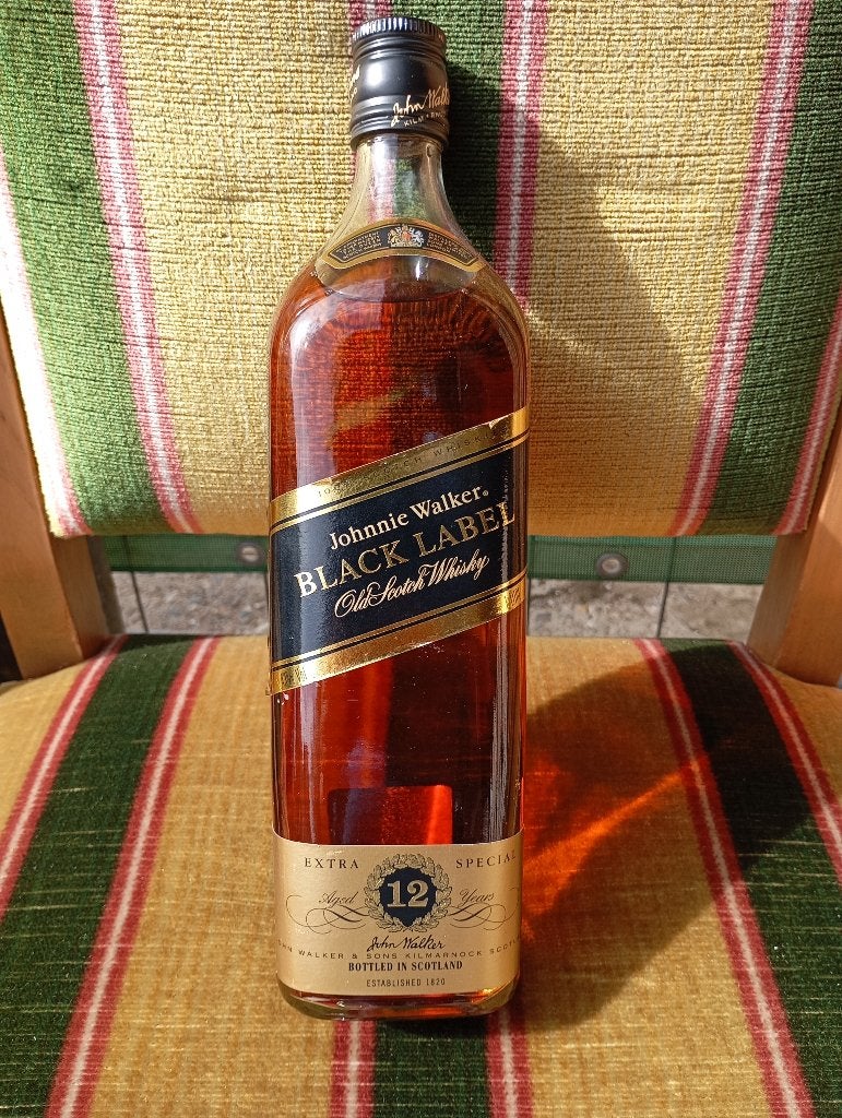 Vintage Johnnie Walker, Verzamelen, Wijnen, Ophalen, Zo goed als nieuw, Overige gebieden, Overige typen
