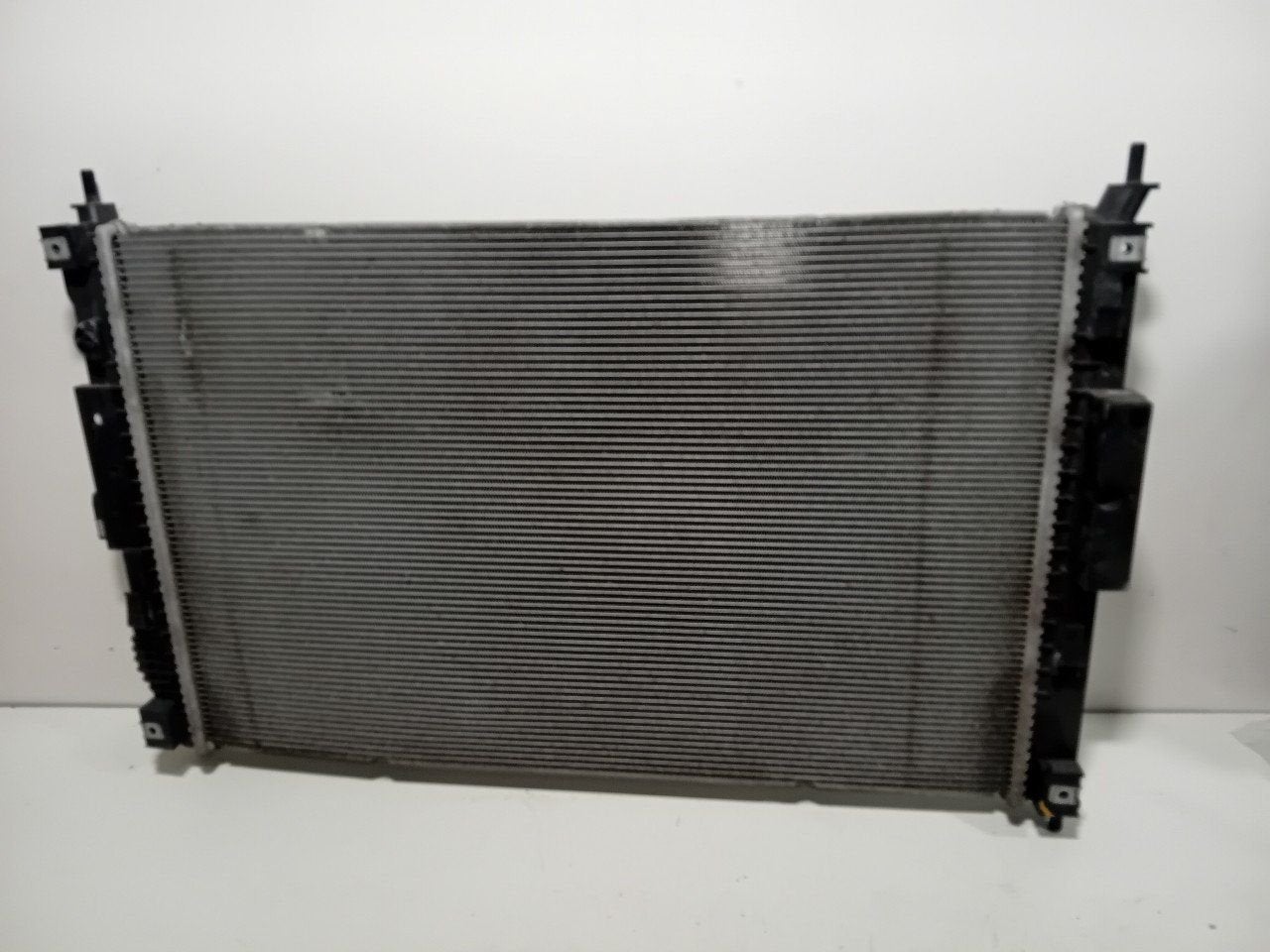 Radiateur Peugeot 308, Auto-onderdelen, Onderdelen@venauto.nl, Van der Ven Autorecycling B.V., Gebruikt, Ettenseweg 76, 4706 PB Roosendaal, The Netherlands