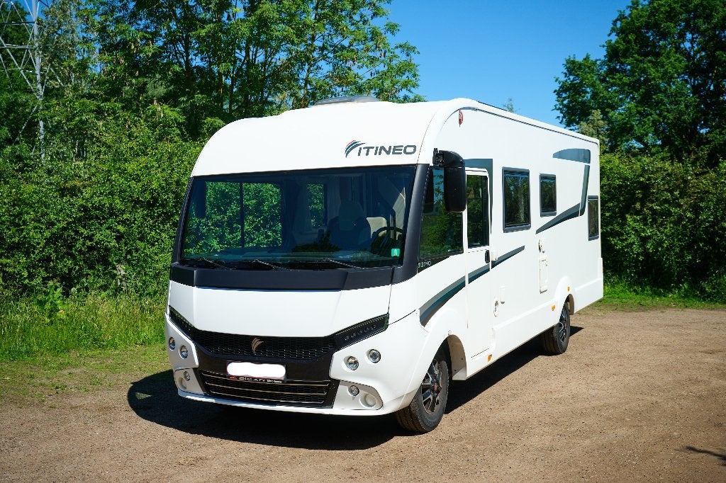 Camping-car Itineo SB740 - 5 personnes - 2021 - 140 ch, Jusqu'à 5, Siège standard, Toilette à cassette, Fiat