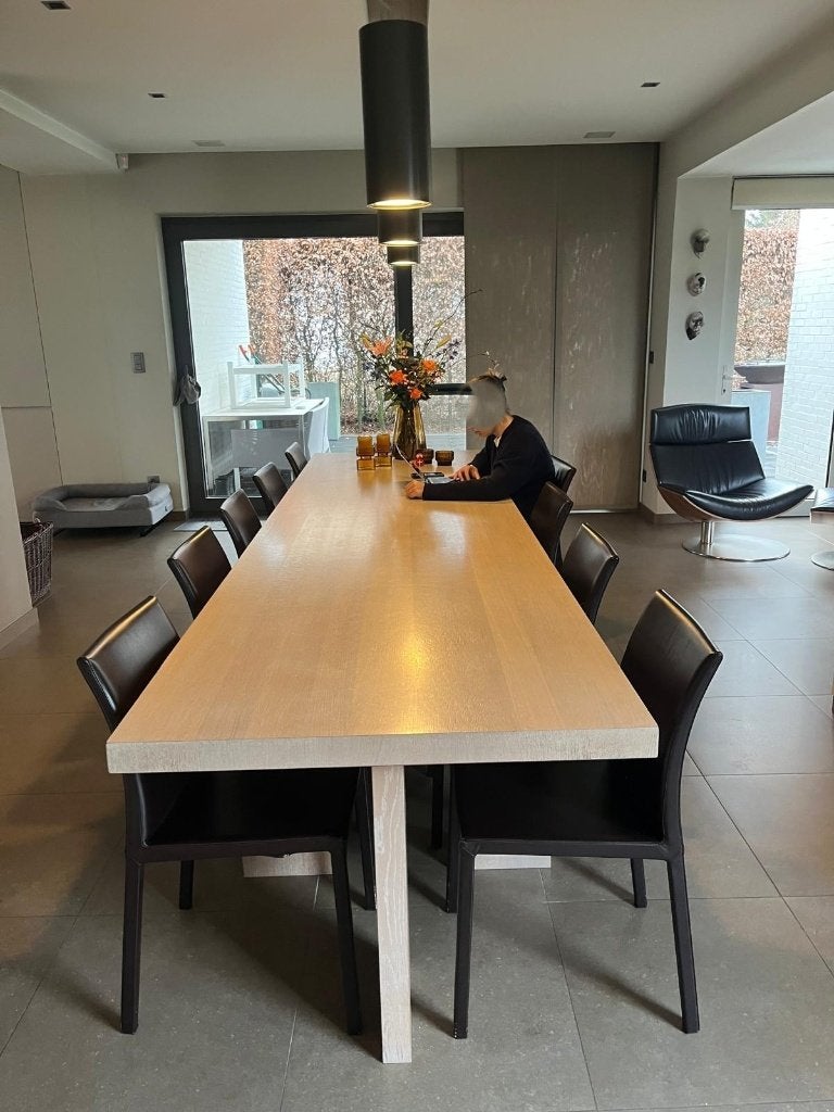 Massief eiken eettafel + 10 stoelen, Ophalen, Gebruikt, Eikenhout, 200 cm of meer
