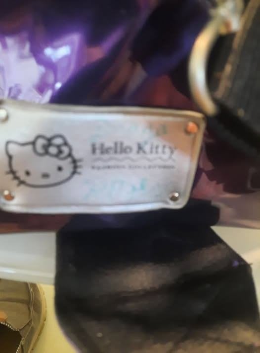 sac hello kitty comme neuf, Bijoux, Sacs & Beauté, Sacs | Sacs Femme, Enlèvement, Comme neuf, Violet, Sac à bandoulière