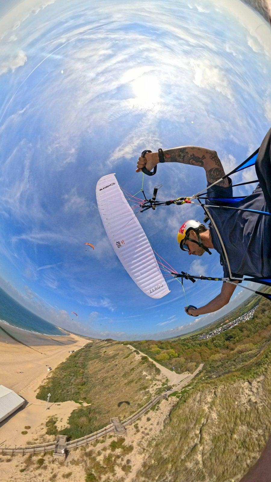 OZONE ZERO3 17m miniwing + OZO2 harness, Sport en Fitness, Ophalen, Zo goed als nieuw