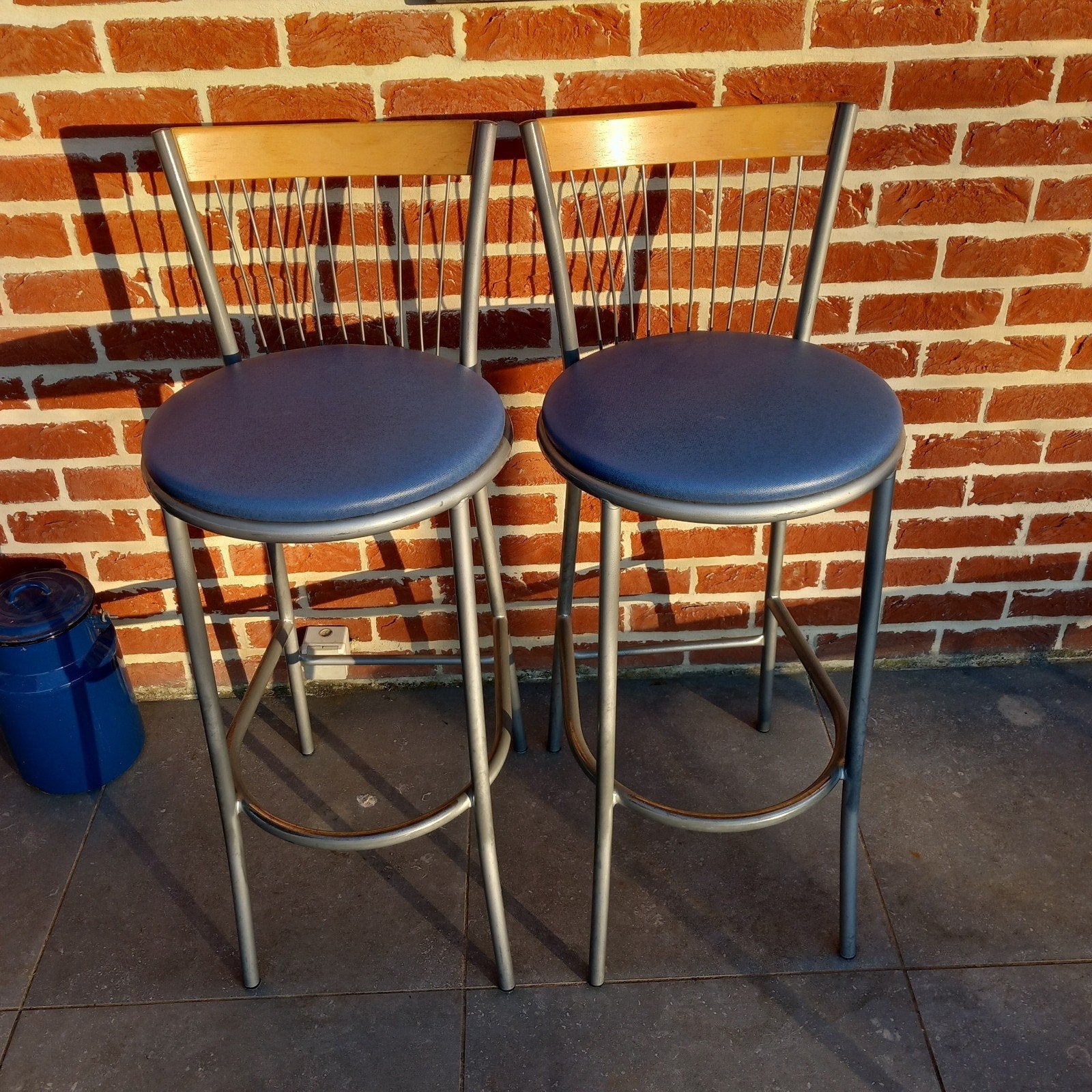 2 tabourets  de bar, Maison & Meubles, Tabourets de bar, Avec repose-pieds, 2 tabourets, Enlèvement, Utilisé