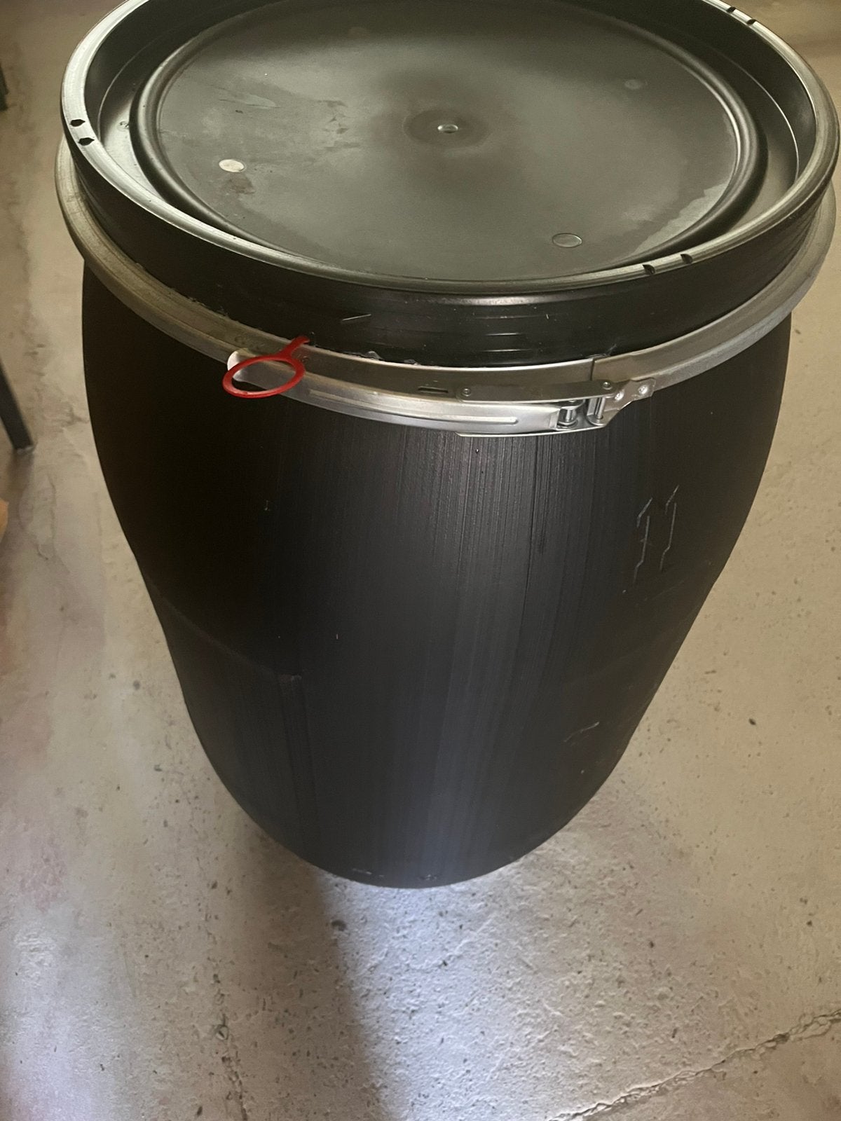 Futs 220l, Huis en Inrichting, Ophalen, Nieuw