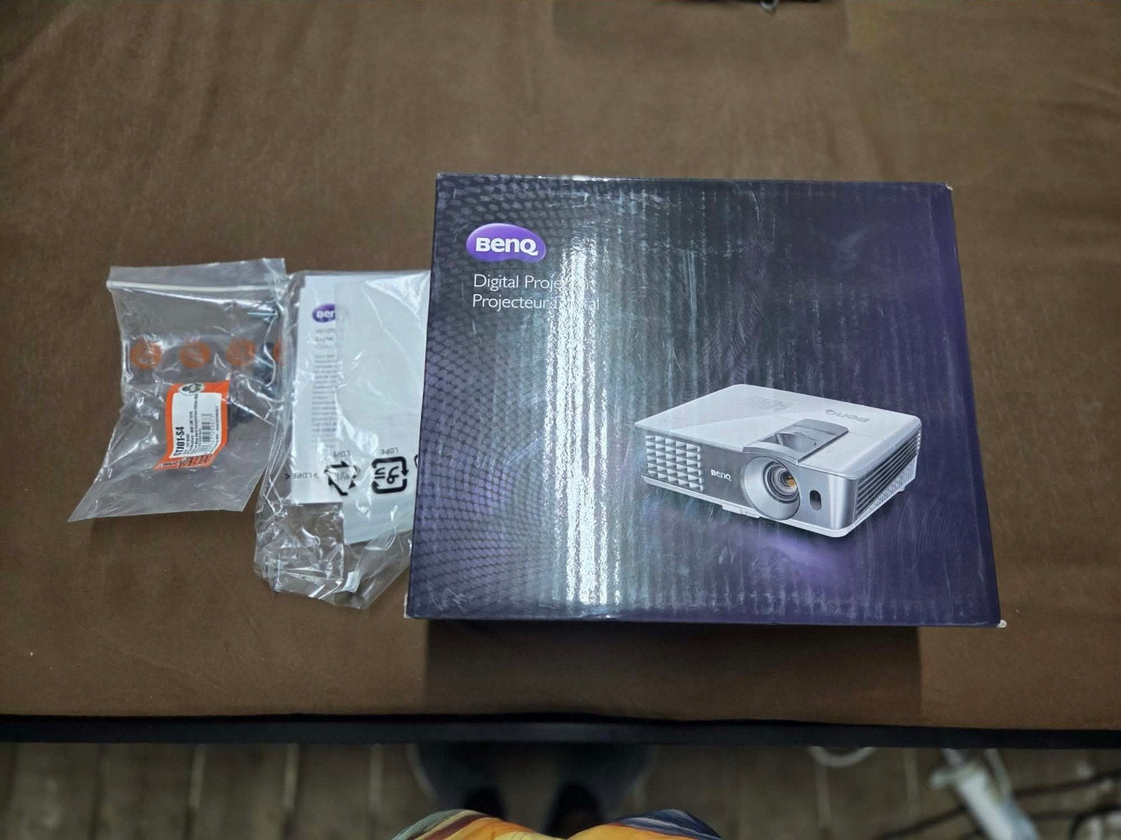 Vidéo projecteur BenQ w1070, TV, Hi-fi & Vidéo, Projecteurs vidéo, Enlèvement ou Envoi